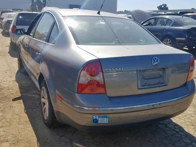 WVWPD63B84E112301 - 2004 VOLKSWAGEN PASSAT GLS SILVER photo 3