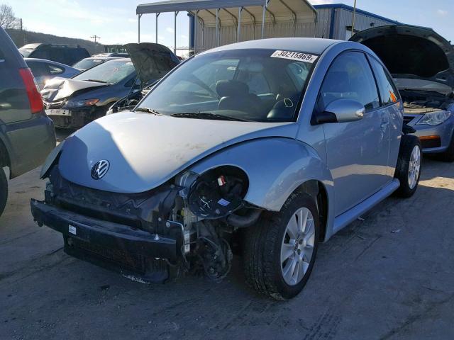 3VWPW31C29M503608 - 2009 VOLKSWAGEN NEW BEETLE ვერცხლისფერი ფოტო 2