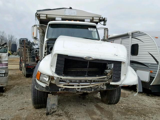 2FZXFDYB2XAB43692 - 1999 STERLING TRUCK LT 9522 WHITE photo 9