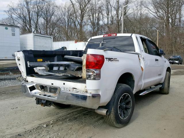 5TBBT54117S457626 - 2007 TOYOTA TUNDRA DOU WHITE photo 4