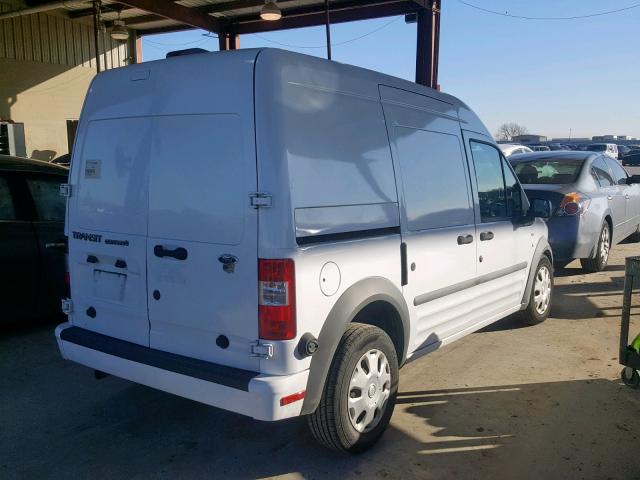 NM0LS7BN4AT009662 - 2010 FORD TRANSIT CO WHITE photo 4