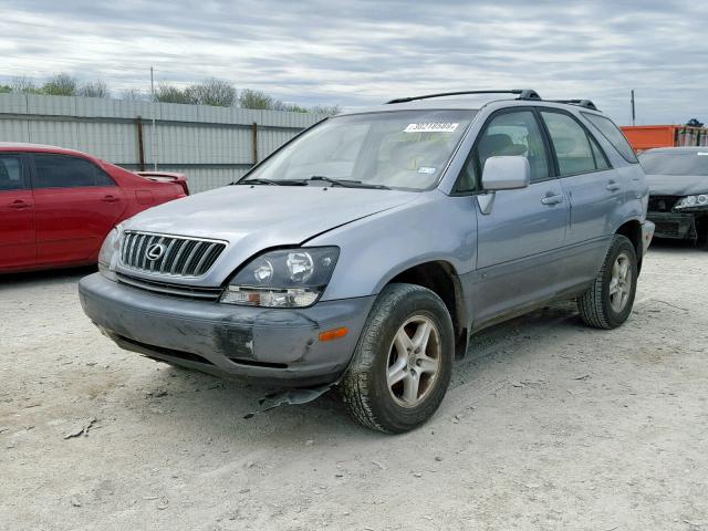 JTJGF10U320129193 - 2002 LEXUS RX 300 SILVER photo 2