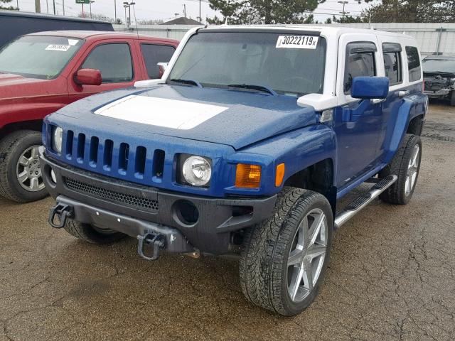 5GTDN136768159142 - 2006 HUMMER H3 BLUE photo 2