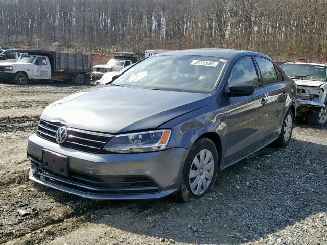 3VW2K7AJXFM270861 - 2015 VOLKSWAGEN JETTA BASE GRAY photo 2