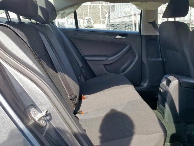 3VW2K7AJXFM270861 - 2015 VOLKSWAGEN JETTA BASE GRAY photo 6