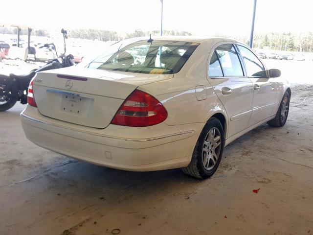 WDBUF65J83A190129 - 2003 MERCEDES-BENZ E 320 WHITE photo 4