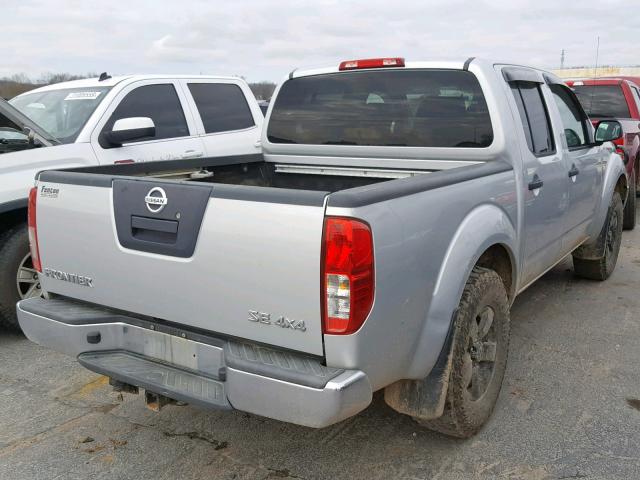 1N6AD0EVXAC401906 - 2010 NISSAN FRONTIER C GRAY photo 4