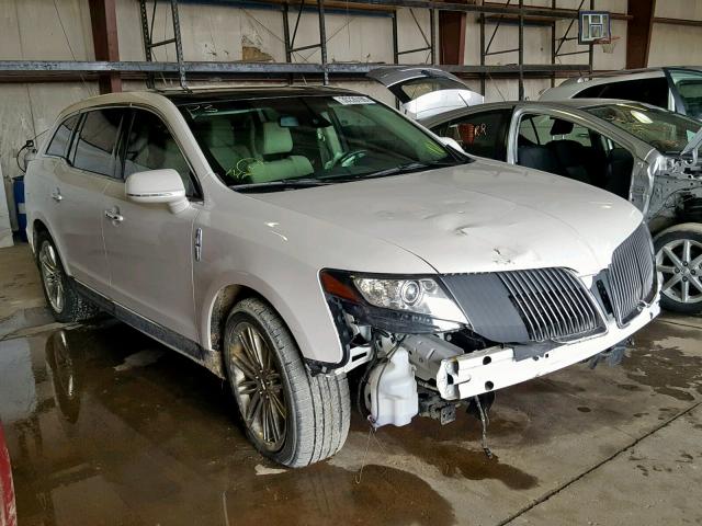 2LMHJ5AT4EBL53546 - 2014 LINCOLN MKT WHITE photo 1