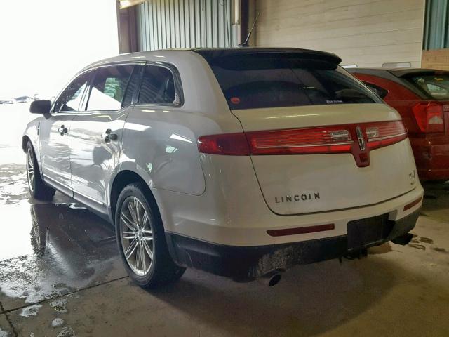 2LMHJ5AT4EBL53546 - 2014 LINCOLN MKT WHITE photo 3