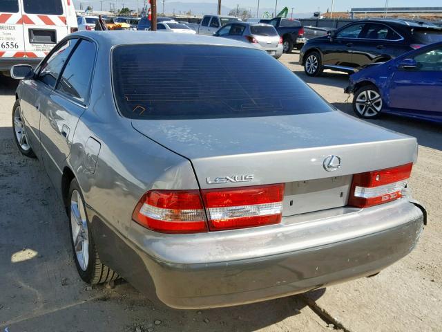 JT8BF28G110299793 - 2001 LEXUS ES 300 GRAY photo 3