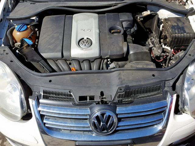 3VWRF81KX6M640207 - 2006 VOLKSWAGEN JETTA 2.5 WHITE photo 7