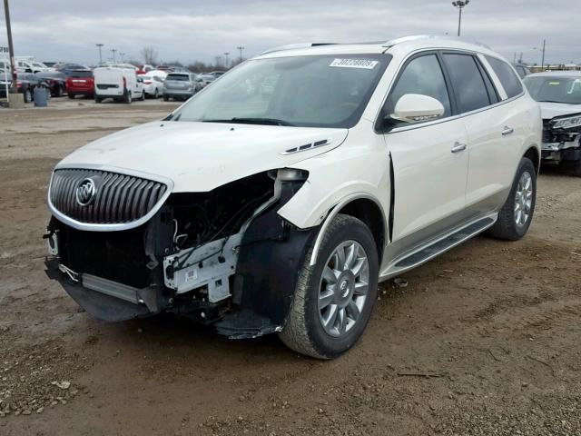5GAKRCED9CJ172961 - 2012 BUICK ENCLAVE WHITE photo 2