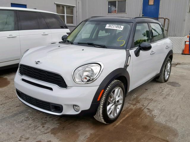 WMWZC3C59DWP24972 - 2013 MINI COOPER S C WHITE photo 2