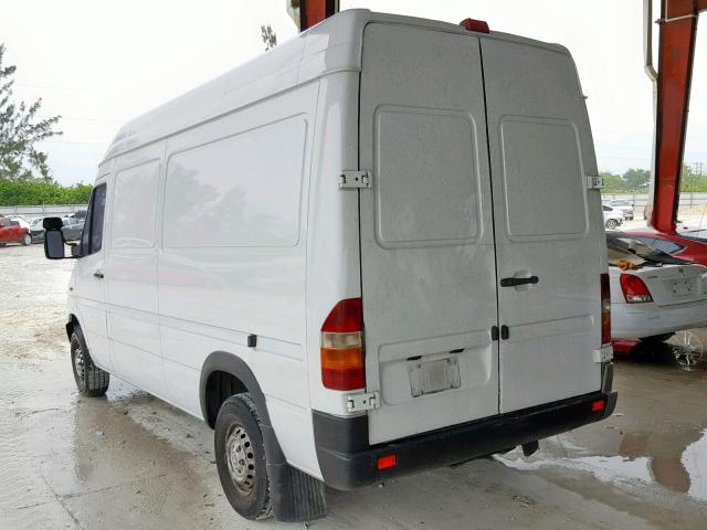 WD0PD644655844712 - 2005 DODGE SPRINTER 2 WHITE photo 3