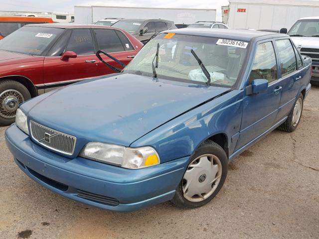 YV1LS5572W1526850 - 1998 VOLVO S70 BLUE photo 2