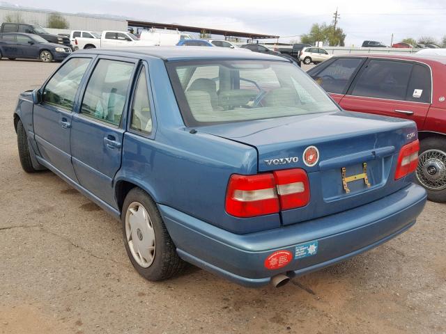 YV1LS5572W1526850 - 1998 VOLVO S70 BLUE photo 3