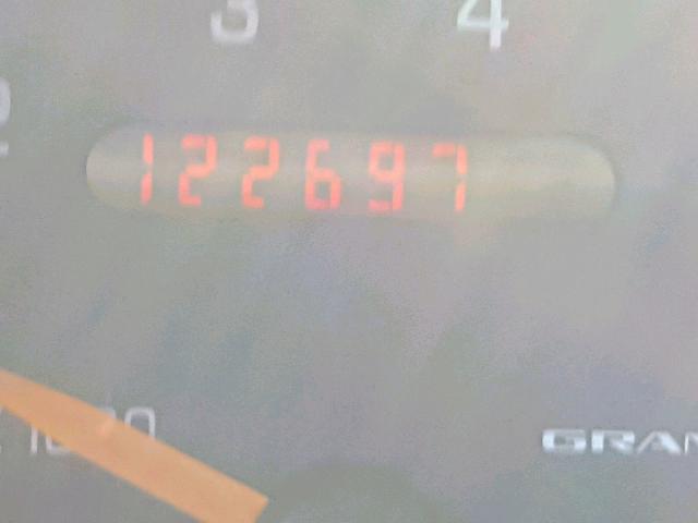 1G2NE52T11M648599 - 2001 PONTIAC GRAND AM S WHITE photo 8