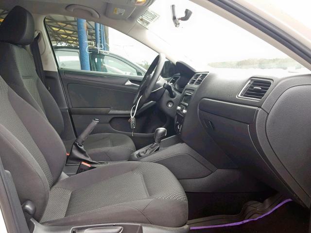 3VW2K7AJ8CM353328 - 2012 VOLKSWAGEN JETTA BASE WHITE photo 5