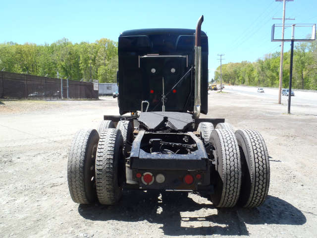 1M1AW07Y99N009083 - 2009 MACK 600 CXU GREEN photo 6