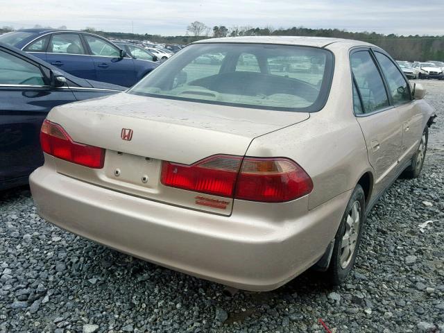 1HGCG5679YA134345 - 2000 HONDA ACCORD TAN photo 4