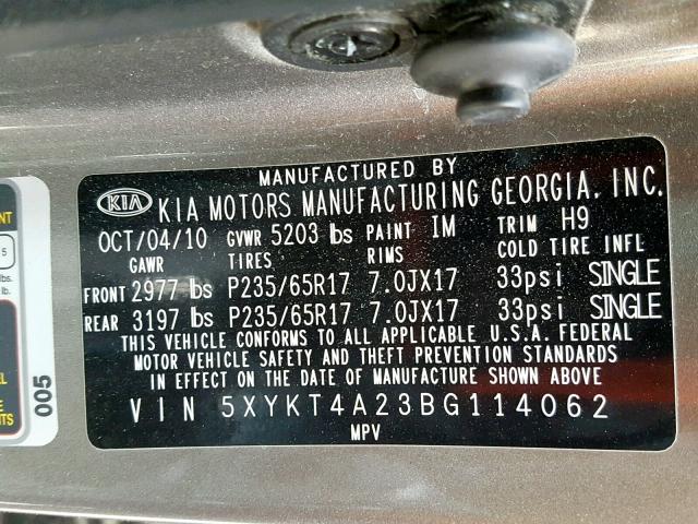 5XYKT4A23BG114062 - 2011 KIA SORENTO BA GRAY photo 10