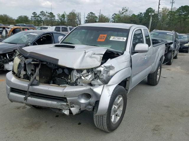 5TETU62N05Z126198 - 2005 TOYOTA TACOMA PRE SILVER photo 2