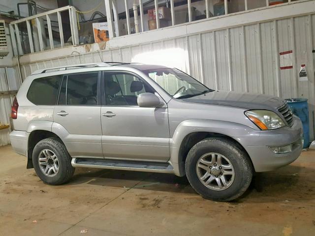 JTJBT20X830002511 - 2003 LEXUS GX 470 SILVER photo 9