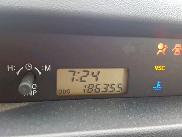 JTLKT334140133828 - 2004 TOYOTA SCION XB SILVER photo 8