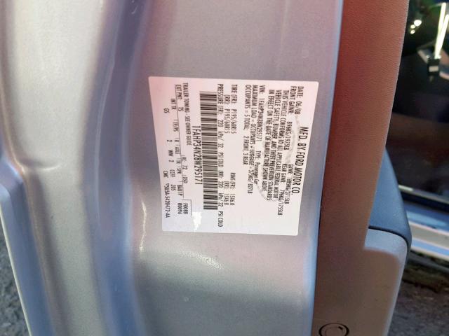 1FAHP34N28W295171 - 2008 FORD FOCUS S/SE SILVER photo 10