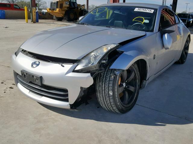 JN1AZ34D56M309332 - 2006 NISSAN 350Z COUPE SILVER photo 2