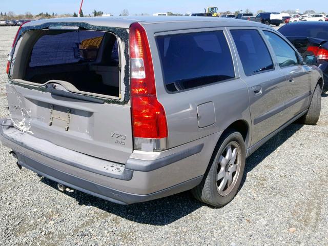 YV1SJ59H742387744 - 2004 VOLVO V70 BEIGE photo 4