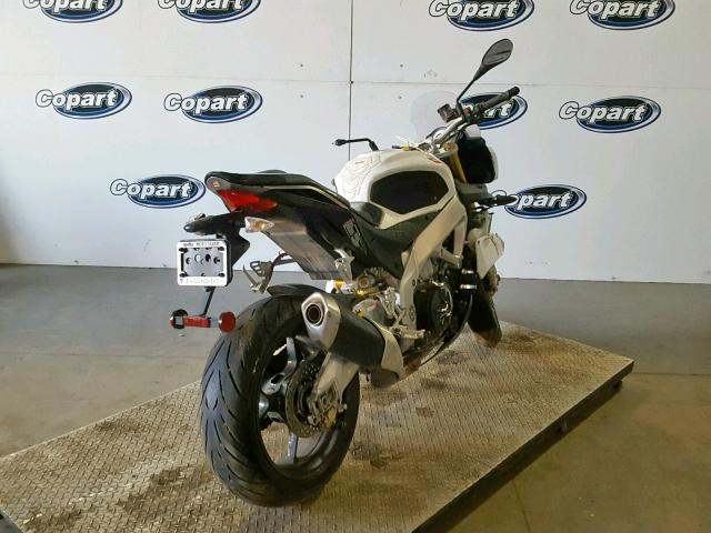 ZD4TYCA08ES000267 - 2014 APRILIA TUONO VR4 WHITE photo 4