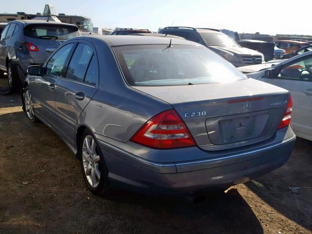 WDBRF40J35F602965 - 2005 MERCEDES-BENZ C 230K SPO GRAY photo 3