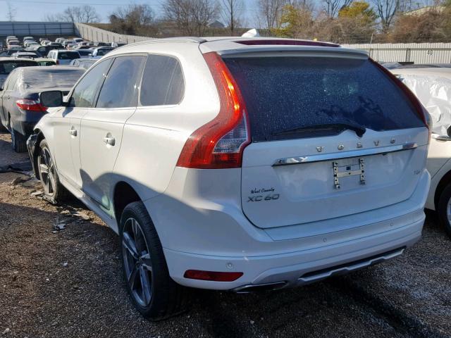 YV440MDR7H2071422 - 2017 VOLVO XC60 T5 WHITE photo 3