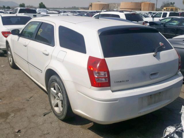 2D4FV47T68H184566 - 2008 DODGE MAGNUM CREAM photo 3