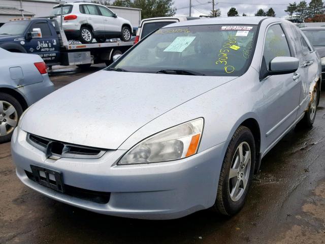 JHMCN36465C008165 - 2005 HONDA ACCORD HYB GRAY photo 2