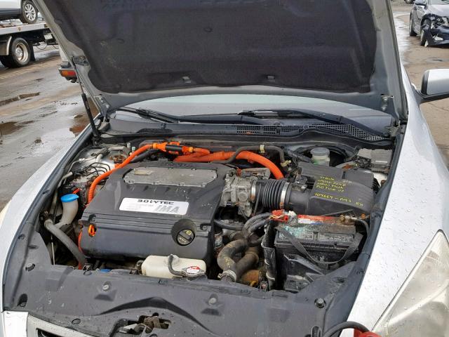 JHMCN36465C008165 - 2005 HONDA ACCORD HYB GRAY photo 7