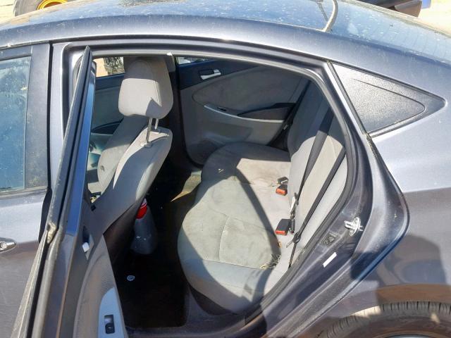 KMHCT4AE2DU290502 - 2013 HYUNDAI ACCENT GLS GRAY photo 6