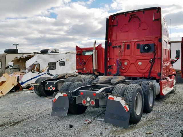 1FUJGLBG2CSBN0384 - 2012 FREIGHTLINER CASCADIA 1 RED photo 4