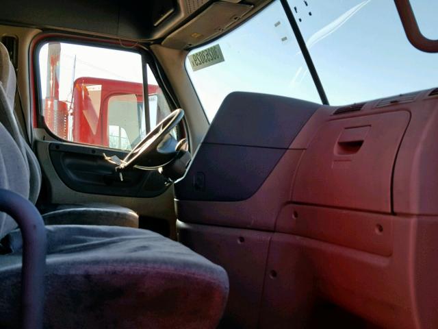 1FUJGLBG2CSBN0384 - 2012 FREIGHTLINER CASCADIA 1 RED photo 5