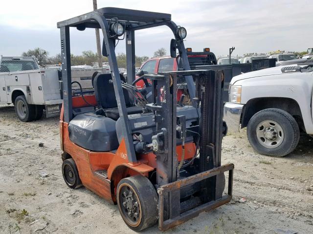 85422 - 2004 TOYOTA FORKLIFT ORANGE photo 1