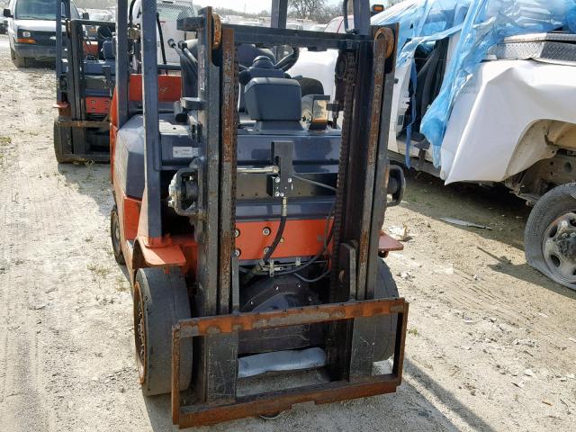 89661 - 2005 TOYOTA FORKLIFT ORANGE photo 9