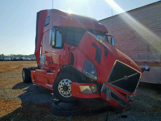4V4NC9EH7FN922393 - 2015 VOLVO VN VNL RED photo 1