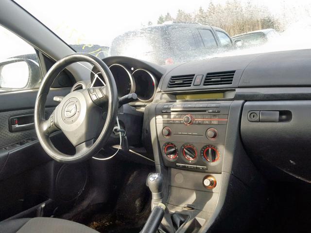 JM1BK32G461443351 - 2006 MAZDA 3 I GRAY photo 9