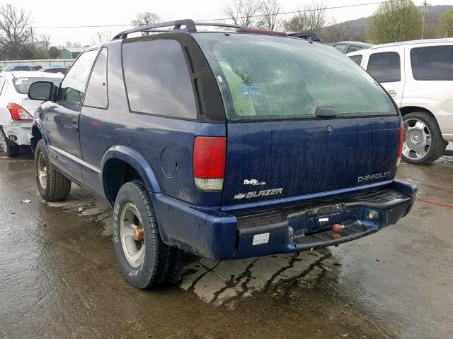 1GNCS18X13K112045 - 2003 CHEVROLET BLAZER BLUE photo 3