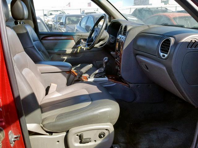 1GKDT13S742170186 - 2004 GMC ENVOY RED photo 5