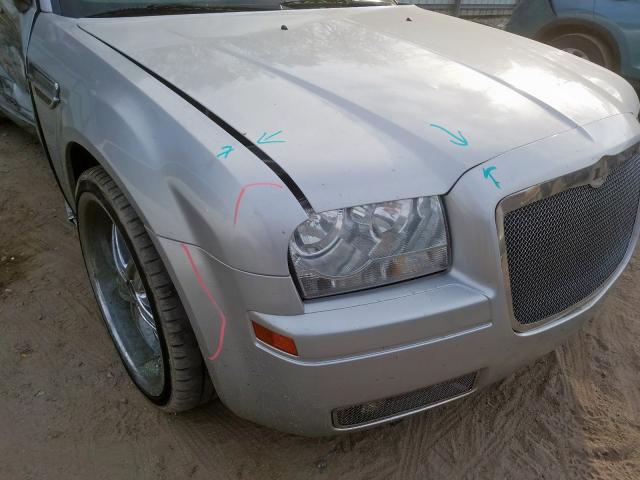 2C3KA43R78H164364 - 2008 CHRYSLER 300 LX  photo 9