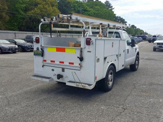 1FDWF30508ED03795 - 2008 FORD F350 SRW S WHITE photo 4