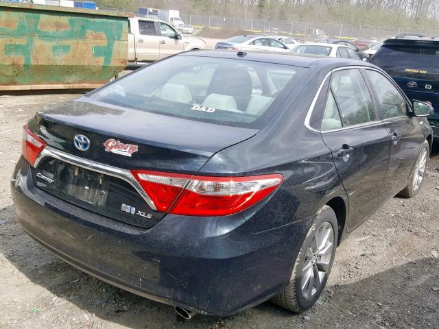 4T1BD1FK9FU162783 - 2015 TOYOTA CAMRY HYBR BLUE photo 4