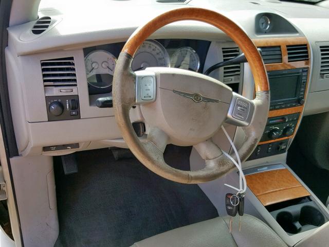 1A8HX58217F508995 - 2007 CHRYSLER ASPEN LIMI 奶油色 照片 9